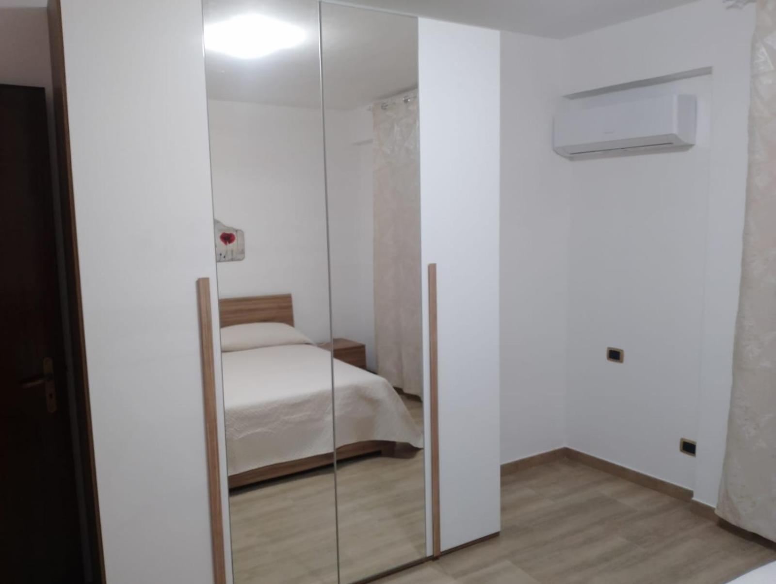 Myrema House - Near Fontanarossa Airport * Catania